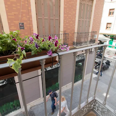 Malaga4you Nosquera Center * Malaga